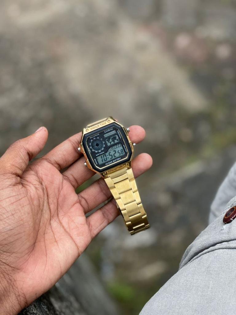 ILLUMINATOR WATCH