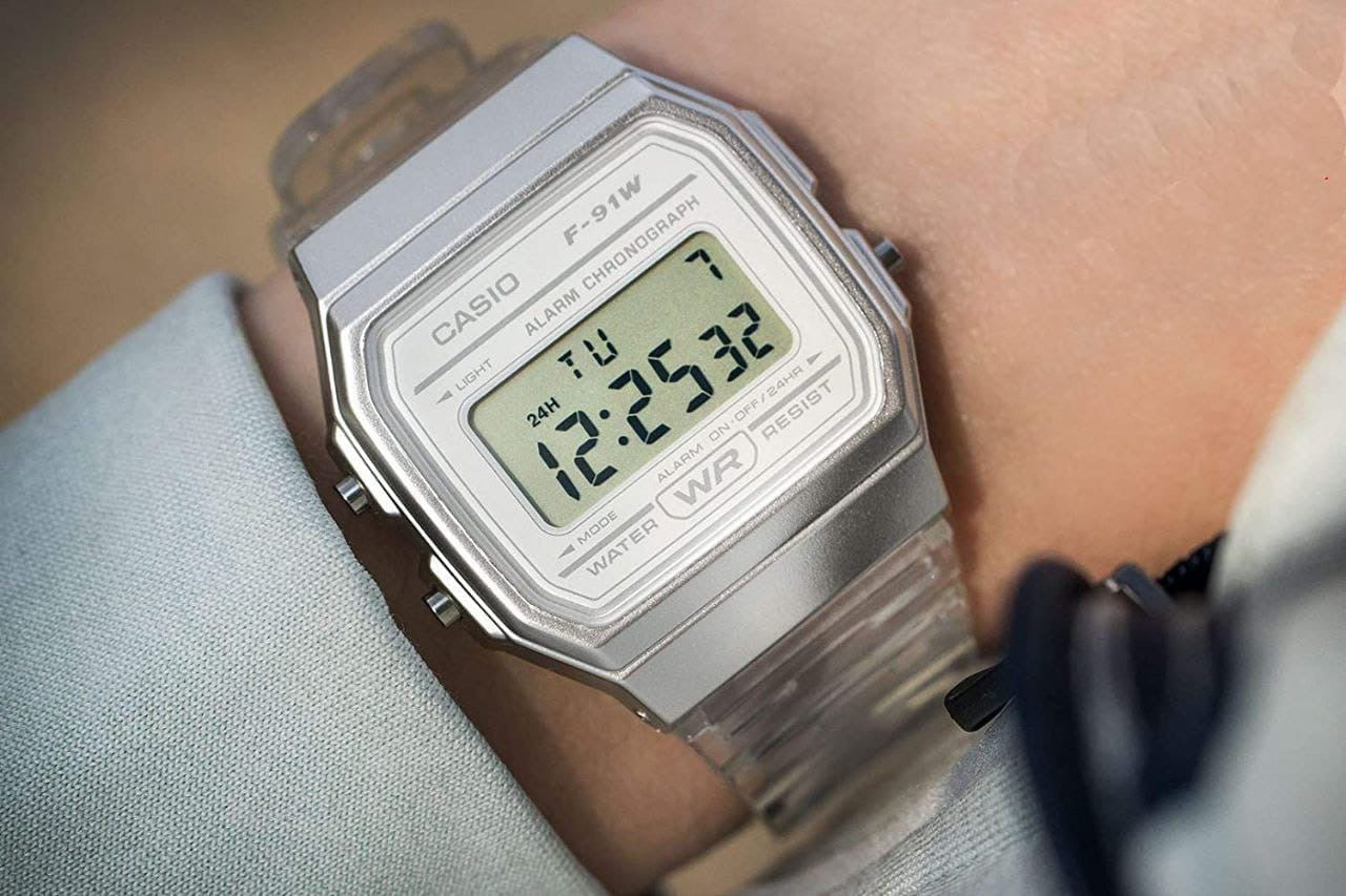 TRANSPARENT WATCH