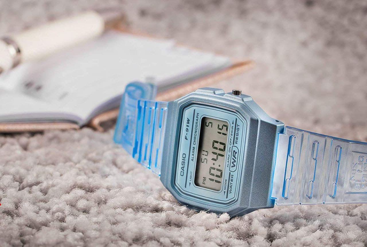 TRANSPARENT WATCH